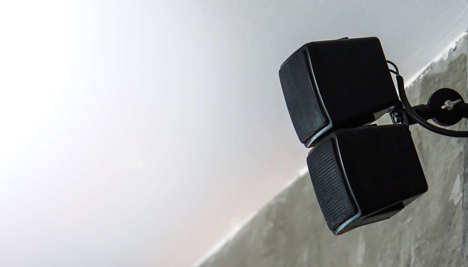 Are wireless speakers reliable in a commercial setting